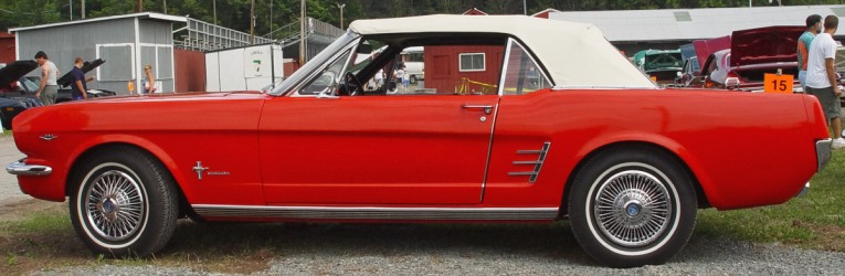 1966-Ford-Mustang-Convertible-red-side-nf.jpg
