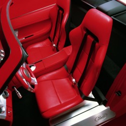 Ford-Mustang-GT-Convertible-Concept-Seats.jpg
