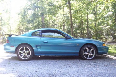 1994 Mustang GT (with Cobra R trim)