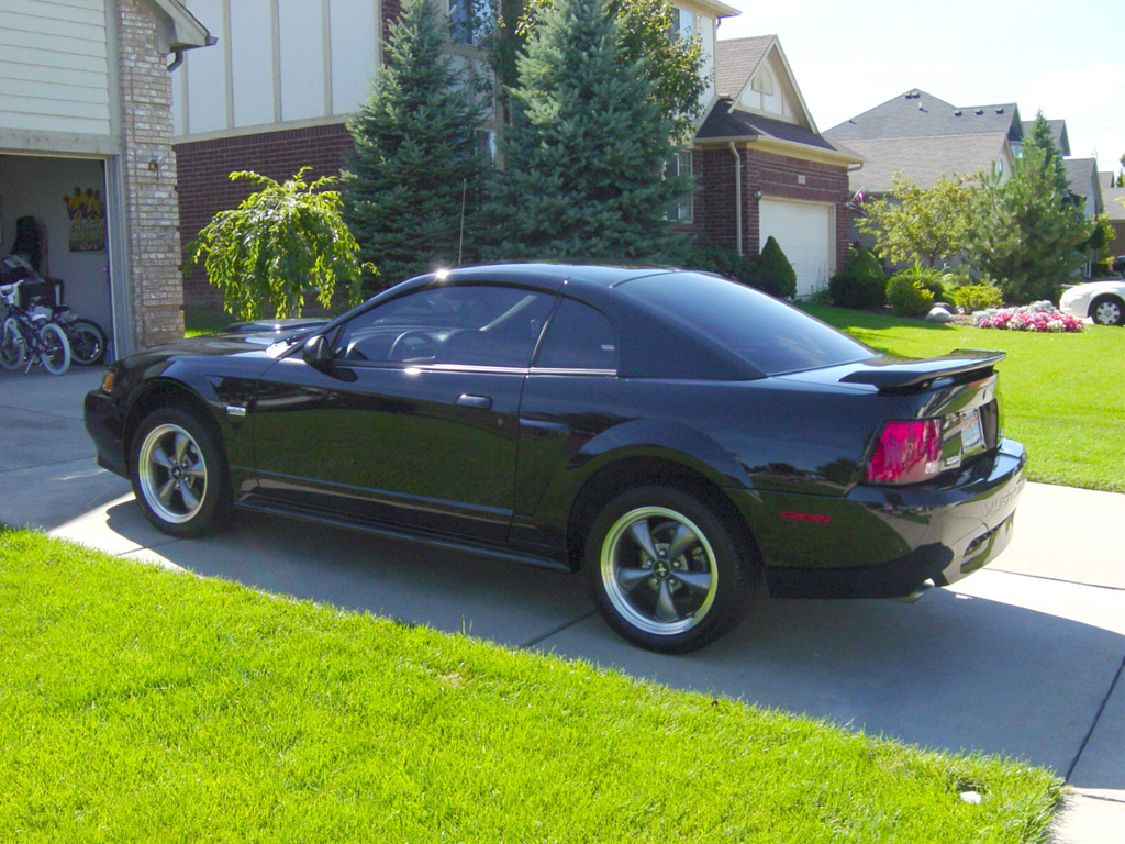 2005 Ford mustang gt 100th anniversary #1