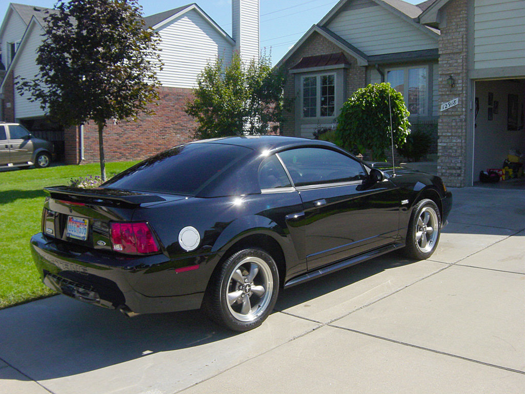 2005 Ford mustang gt 100th anniversary #3