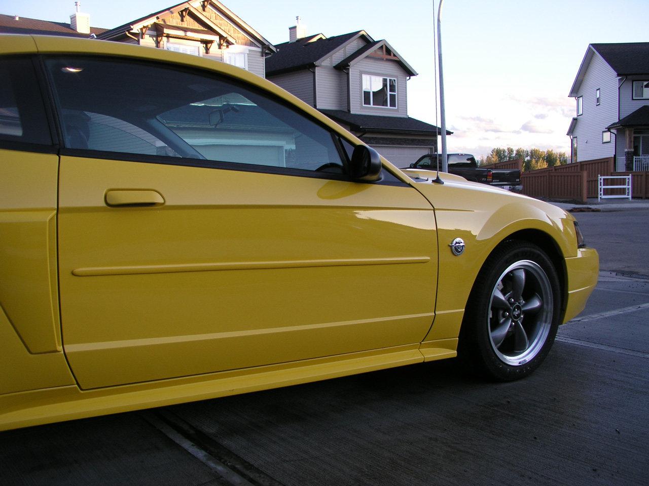 2004 GT