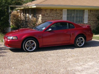 2001 GT