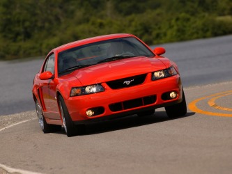 2004_Ford_SVT_Mustang_Cobra_Red_Curve_1280x960.jpg