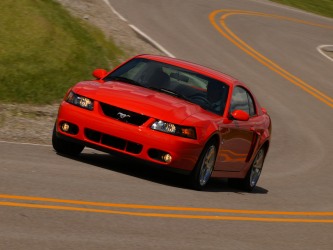 2004_Ford_SVT_Mustang_Cobra_Red_Turn_1280x960.jpg