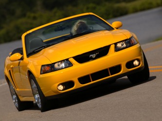2004_Ford_SVT_Mustang_Cobra_Yellow_Angle_1280x960.jpg