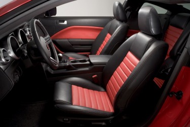 2007 Shelby GT500 interior