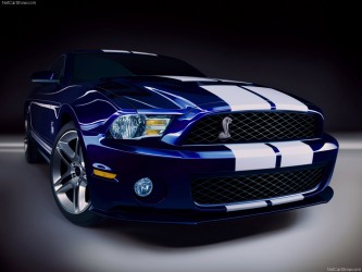 Ford-Mustang_Shelby_GT500_2010_1024x768_wallpaper_06.jpg
