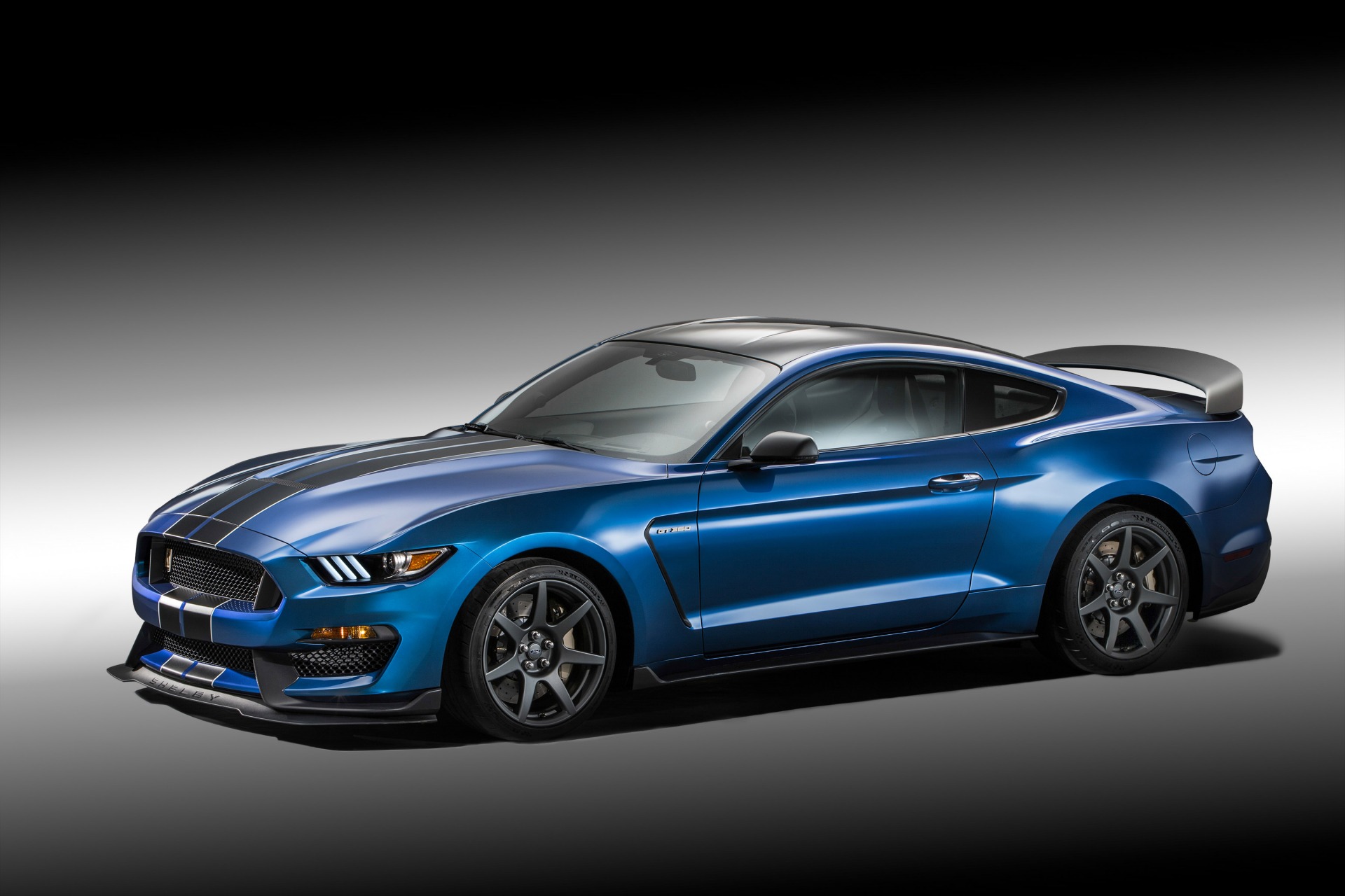 2016 Shelby GT350R | Ford Mustang Photo Gallery | Shnack.com