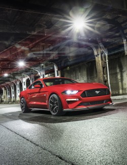 Mustang-Performance-Pack-Level-2(2).jpg
