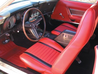 1972 Mach 1 interior