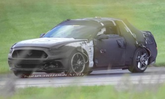 2015 Mustang spy shot