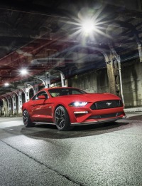 2018 Ford Mustang Performance Pack Level 2